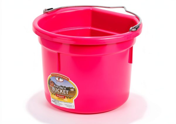 Miller Manufacturing Plastic Feed Bucket Durable Stackable-1