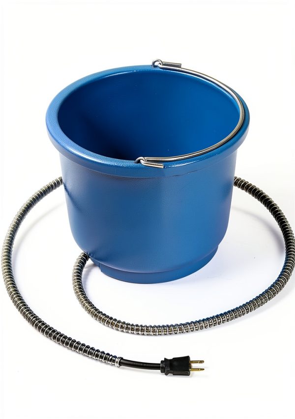 API Horse Water Heater Plastic Bucket Chew Proof Cord-0